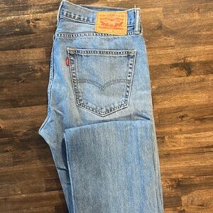 Levi's Men's Light Blue Straight Jeans